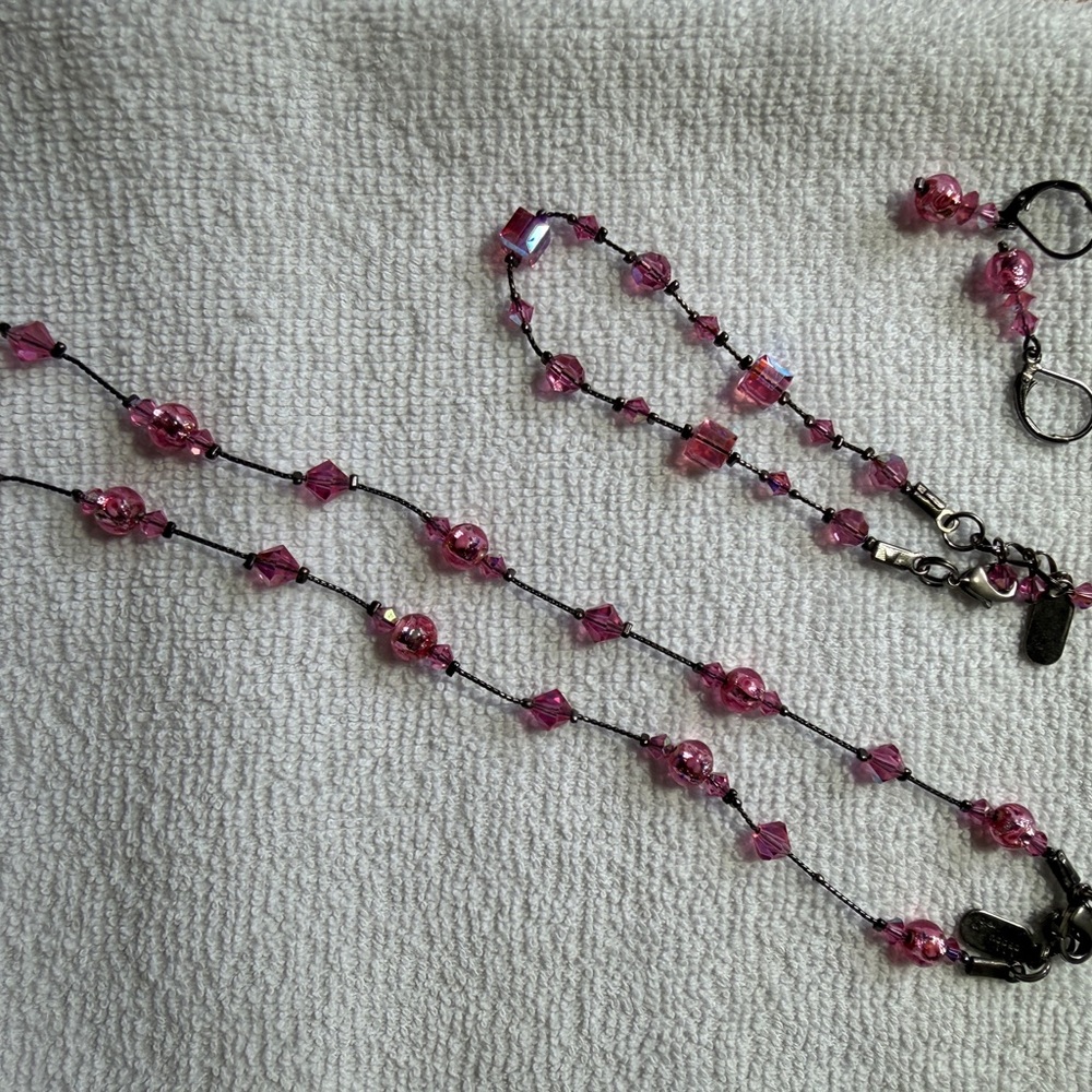 Elegant Dabby Reid Swarovski Pink Necklace, bracelet & earring set